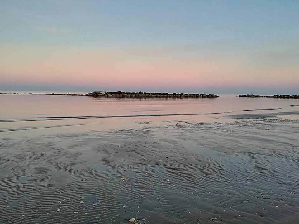 Sapore Di Mare Монтесильвано Экстерьер фото